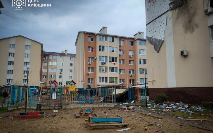 Унаслідок обстрілів Київщини є загиблий і поранені. Загинуло 20 тварин у ветклініці (оновлено)