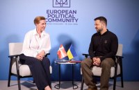 Зеленський і прем'єр-міністр Данії обговорили потребу України у тренуванні пілотів 