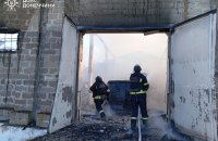 ДСНС: росіяни зруйнували будинок і складське приміщення на Донеччині