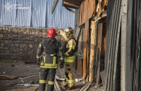 Рятувальники ліквідували пожежу на місці російської атаки у Сумах