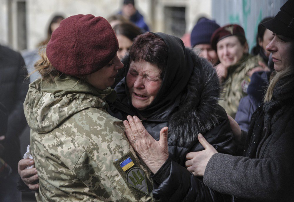 Під час прощання із загиблим захисником України.