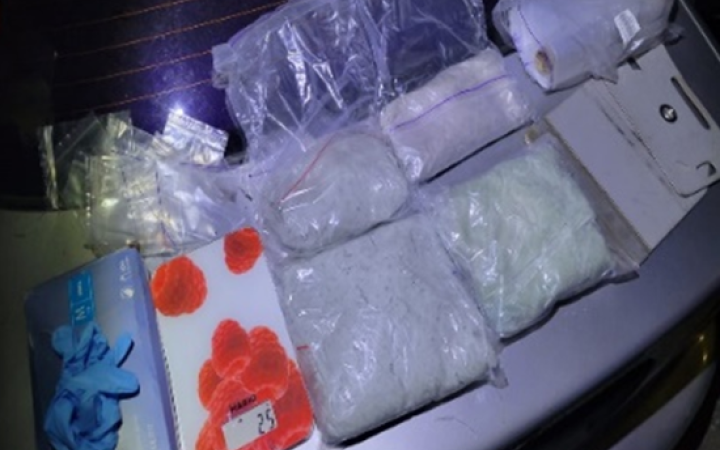 Викрито злочинне угруповання, яке займалось виготовленням та збутом наркотичних засобів, – Офіс генпрокурора