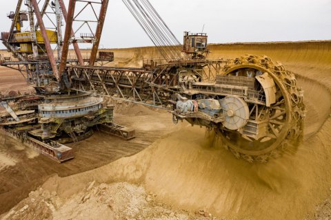 Тричі «ні»: Чому Україна не може продати Об’єднану гірничо-хімічну компанію