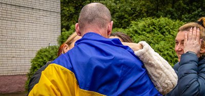 Життя завдовжки понад дві тисячі кілометрів, 3,5 року та повернення додому. Історія звільненого з полону Сергія Ахметова 