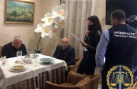 Суд арестовал мошенников, "продававших" должность главы Харьковской ОГА и начальника Налоговой с залогами 4 млн и 3,5 млн гривен