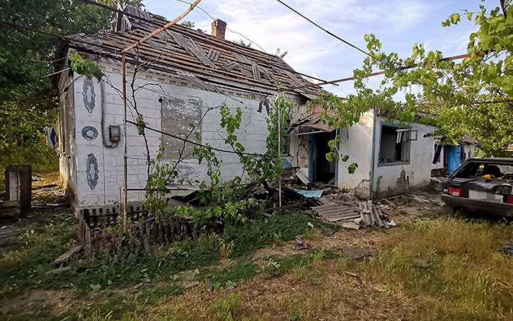 Окупанти обстріляли 8 населених пунктів Запорізької області, поранені люди