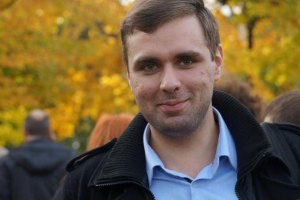 У Росії звільнили з-під домашнього арешту соратника Навального