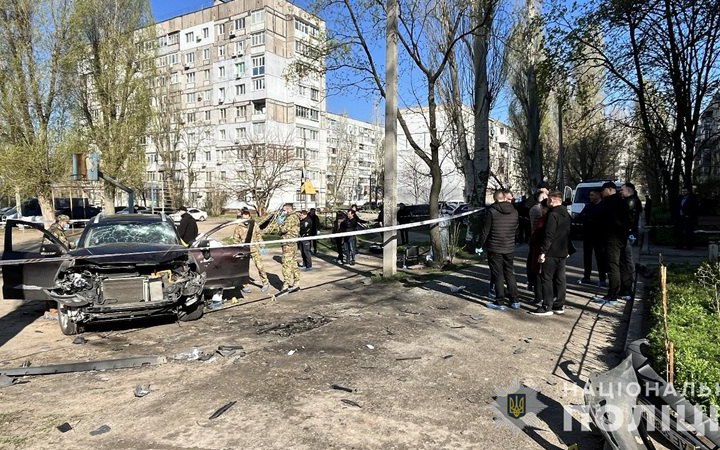 Вибух автомобіля в Дніпрі: поліція розслідує вбивство посадовця за статтею "теракт"