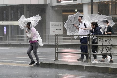 На Японию обрушился тайфун "Майсак"