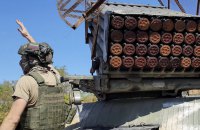 Уночі і вранці ворог гатив по Нікополю РСЗВ і артилерією 