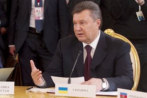 99% эфирного времени принадлежит оппозиции, - Янукович