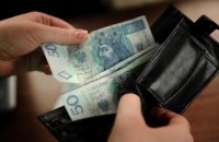 Українці зможуть обміняти готівкові гривні на злоті в польських банках