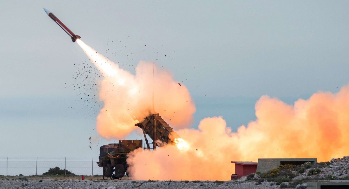 Пуск GEM-T з ЗРК Patriot 