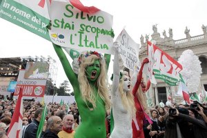 Активисток FEMEN арестовали в Италии 