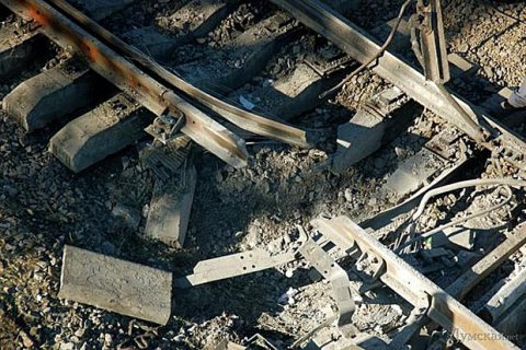 У сірій зоні в Луганській області підірвали залізничну колію