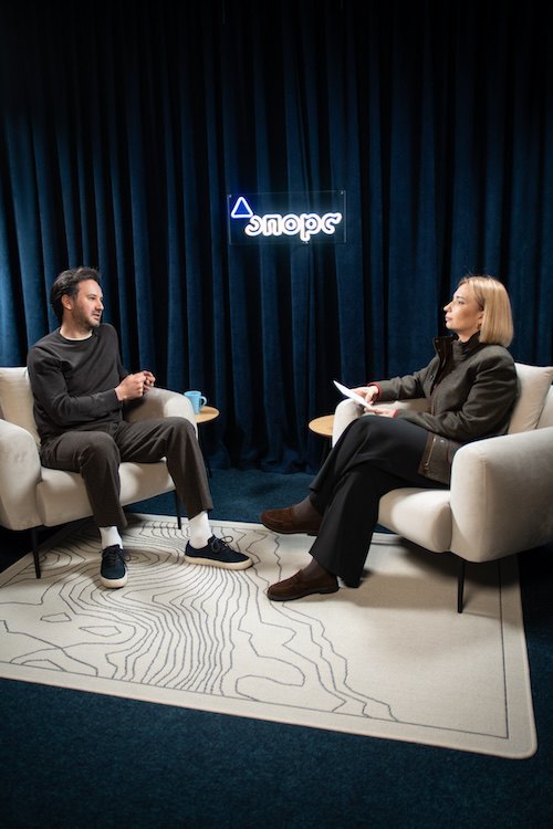 Речник МЗС Георгій Тихий та Ольга Айвазовська