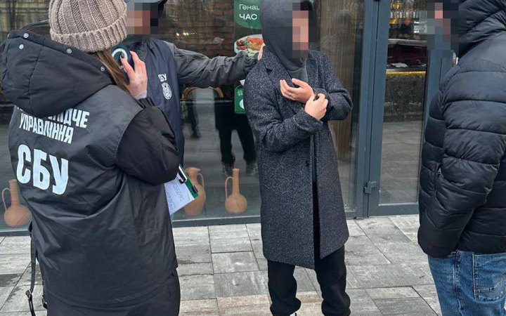 В Україні до шести років ув’язнення засудили іноземця, який намагався передати секретні дані про український літак