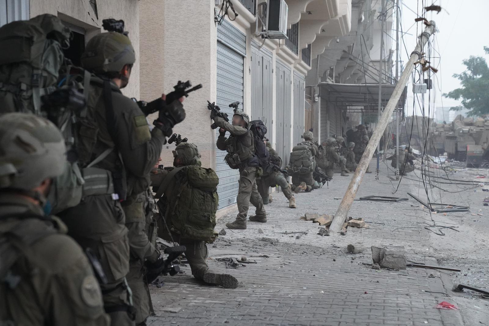 Наземна операція армії Ізраїлю в Секторі Гази.