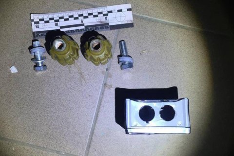 Правоохранители не нашли взрывчатки в корпусах гранат у квартиры мамы Шабунина, - ОГП