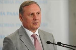 Ефремов обвинил Яценюка в продаже мест в избирательном списке