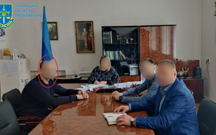 Двох луганчан судитимуть за співпрацю з окупантами, - прокуратура
