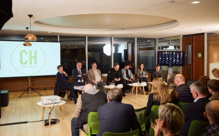 У «Слузі народу» емоційно обговорили податкові зміни та декларування РЕР: результати засідання