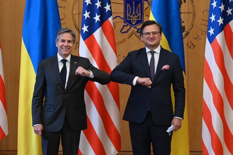 Кулеба и Блинкен согласовали позиции перед переговорами США и НАТО с Россией