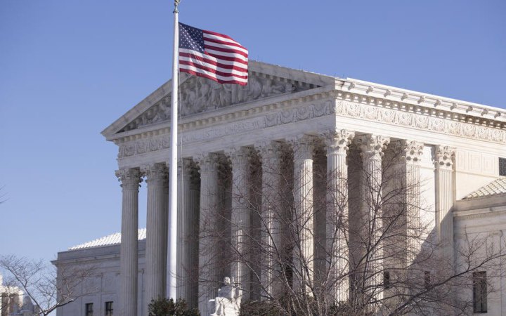 Верховний суд США погодився взятися за справу щодо тарифів Трампа