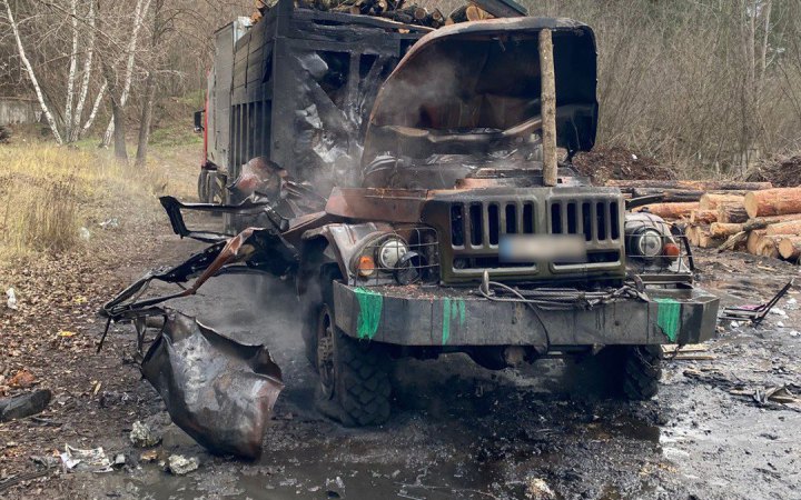 На Харківщині російський дрон вдарив по вантажівці, є жертви