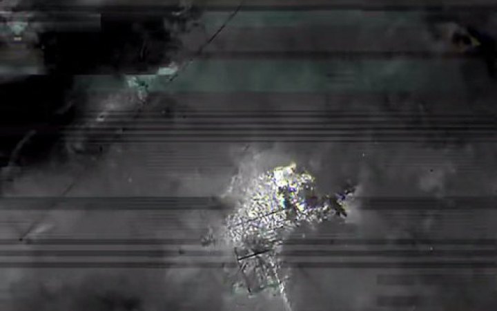 Оператори Сил безпілотних систем знищили переправу та танки росіян