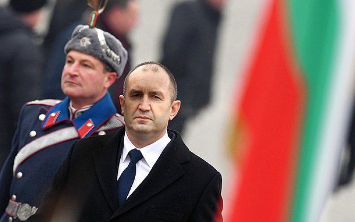 Президент Болгарії заявив, що Україна "приречена" не виграти у Росії