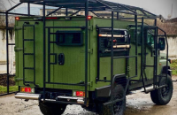 Німеччина передала Україні ще 5 броньованих автомобілів для евакуації поранених