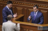 Захарченко - оппозиции: пора, уважаемые, перестать водить людей на митинги за деньги