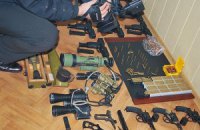 Пшонка: во Львове продавали оружие "всем желающим"