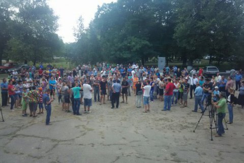 Жителі Лощинівки Одеської області вимагають виселити циган із села