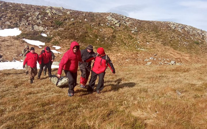 У Карпатах виявили двох загиблих чоловіків
