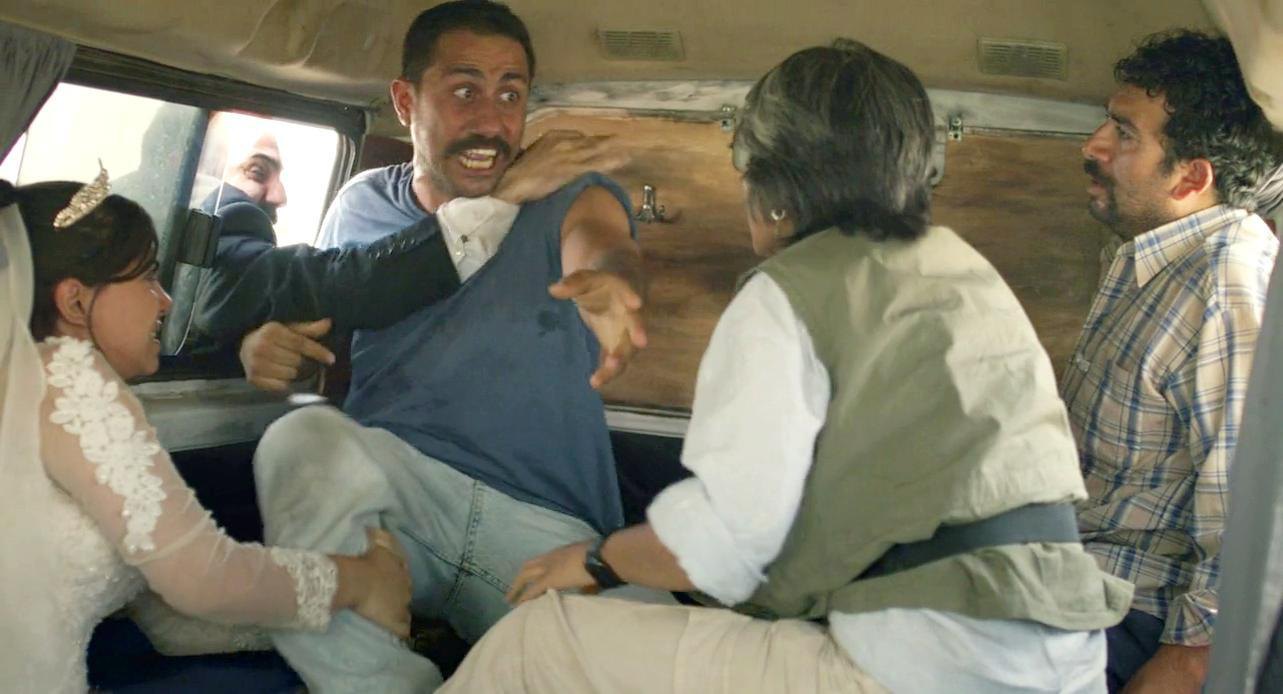  Кадр з фільму «Проста випадковість».