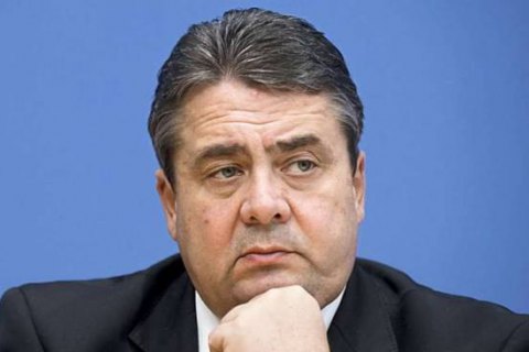 Віце-канцлер Німеччини закликав відновити G8
