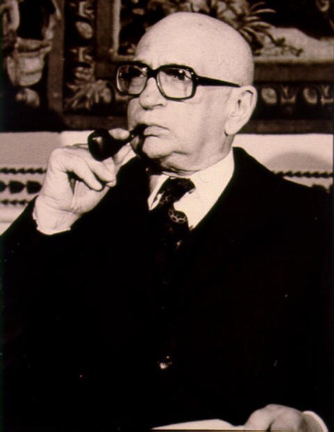 Эдгар Фор, дважды премьер-министр Франции, один из основателей Института культуры Солензара