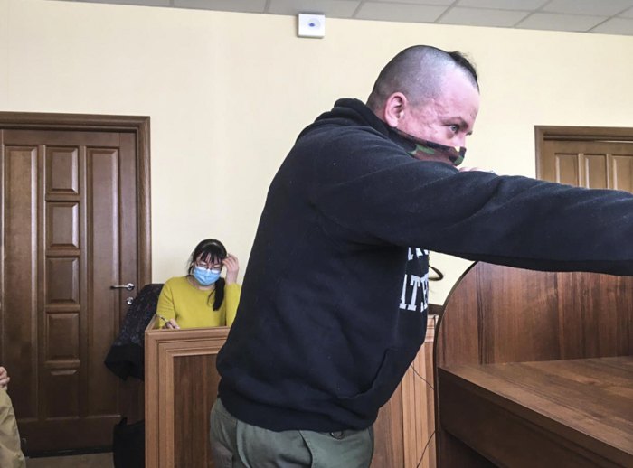 Потерпілий у справі Ігор Чернецький під час допиту в суді 10 березня 2021 року.