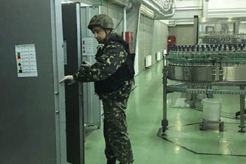 Працівників немирівського лікеро-горілчаного заводу евакуювали через повідомлення про мінування