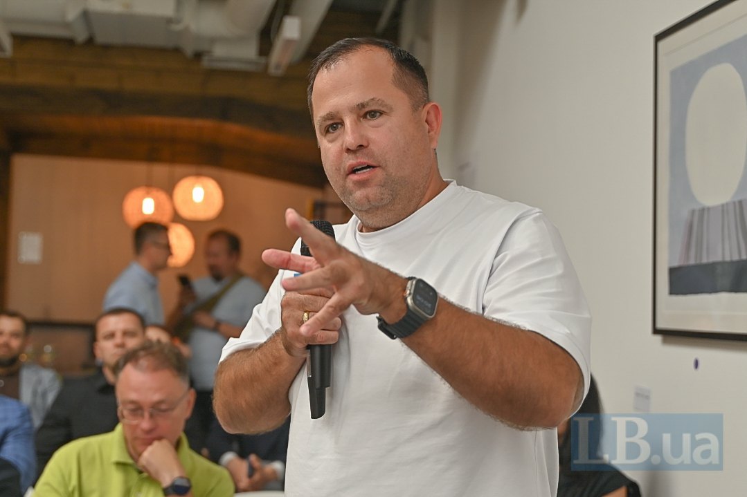former Member of Parliament, leader of the Prayer Breakfast Movement in Ukraine, coordinator of the Christian platform of the Ukrainian-American partnership Pavlo Unhuryan