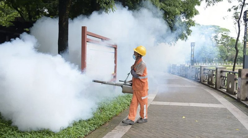 Дезінфекція парків у китайській провінції Гуандун