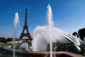Франция установила рекорд популярности у туристов