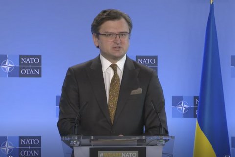 Кулеба закликав НАТО надати Україні ПДЧ у 2022 році