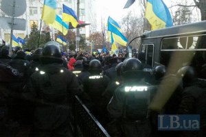 ​Силовики заняли телецентр в Киеве 