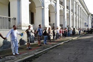 Закон про приватизацію Гостинного двору набув чинності