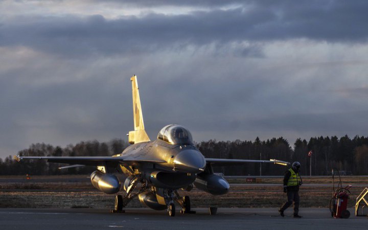 Зеленський: Данські F-16 прибудуть в Україну найближчим часом
