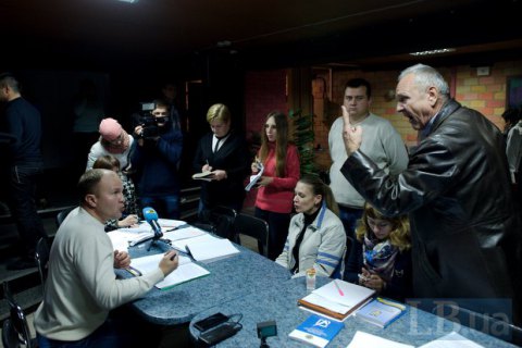 Представители демсил Мариуполя предложили провести выборы 29 ноября