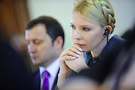 Тимошенко летела чартером из-за опасения за свою жизнь
